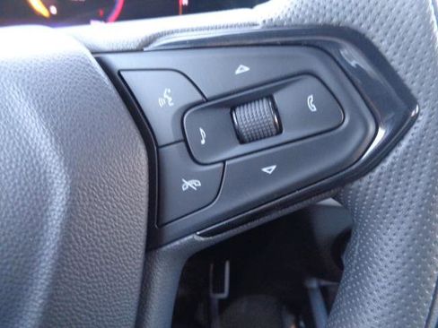 Used 2025 Chevrolet TrailBlazer LS w/ LS Convenience Package image 33