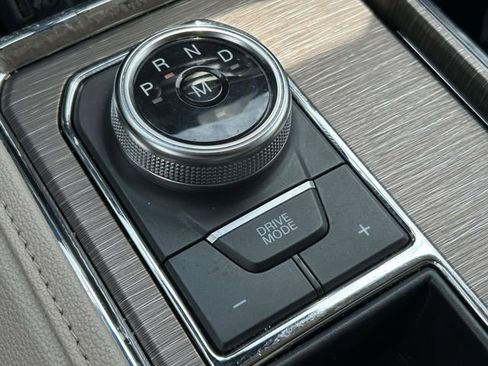 Used 2022 Ford Expedition Limited RWD image 28