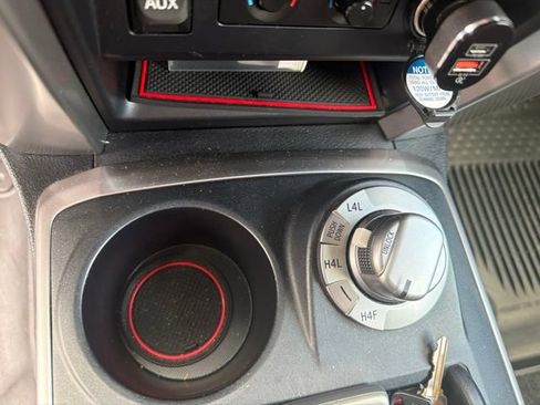 Used 2019 Toyota 4Runner Limited AWD/4WD image 8