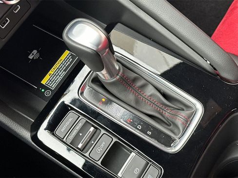 Certified 2025 Acura Integra A-Spec image 21