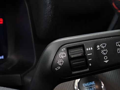 Used 2025 Ford Explorer ST-Line w/ ST-Line Street Pack AWD/4WD image 18