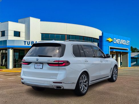 Used 2024 BMW X7 xDrive40i w/ Executive Package AWD/4WD image 6