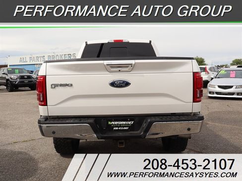 Used 2016 Ford F150 Lariat w/ Equipment Group 502A Luxury AWD/4WD image 4