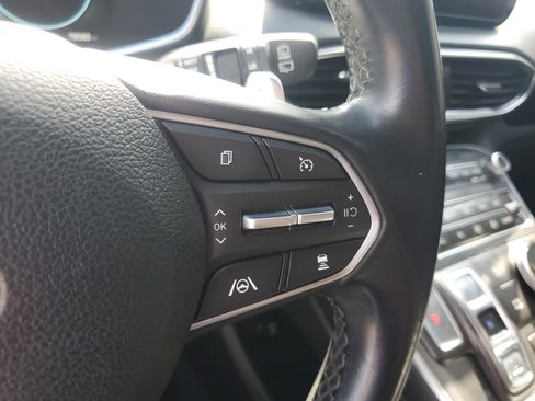Used 2022 Hyundai Santa Fe SEL w/ Convenience + Premium Package FWD image 17