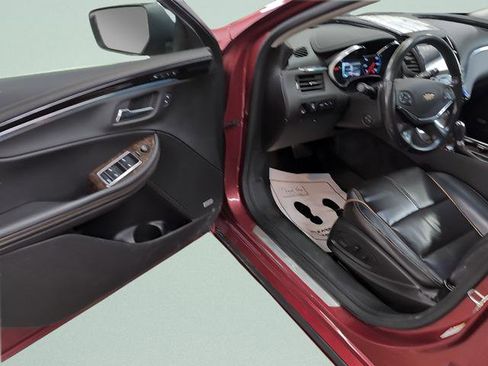Used 2015 Chevrolet Impala LTZ image 7