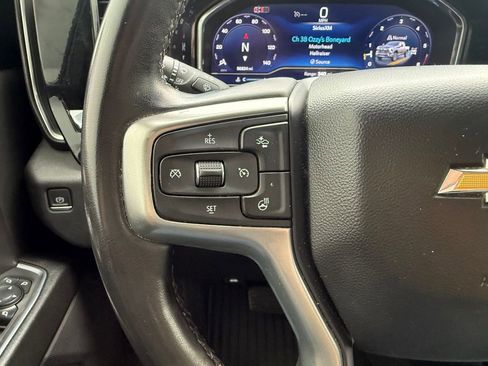 Used 2024 Chevrolet Silverado 2500 LT w/ Convenience Package AWD/4WD image 16