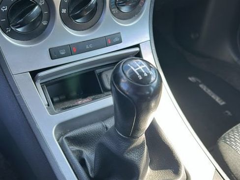 Used 2010 MAZDA MAZDA3 i Sport FWD image 15