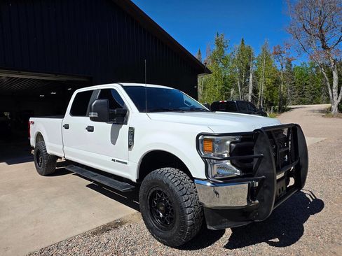 Used 2022 Ford F250 XL w/ Power Equipment Group AWD/4WD image 11