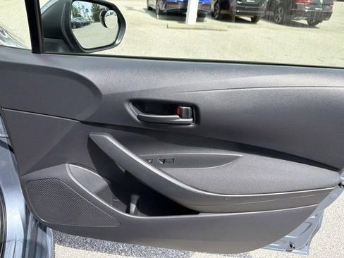 Certified 2022 Toyota Corolla LE FWD image 13