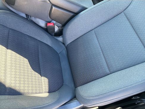 Used 2022 Chevrolet Silverado 1500 LT image 19