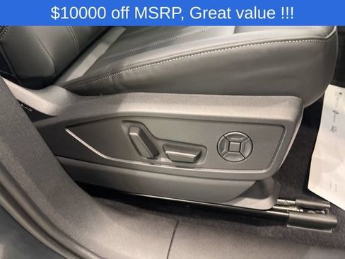 Used 2025 Audi Q5 Premium w/ Convenience Package AWD/4WD image 22