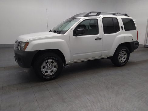 Used 2014 Nissan Xterra X AWD/4WD image 2