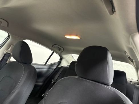 Used 2025 Nissan Sentra S image 12