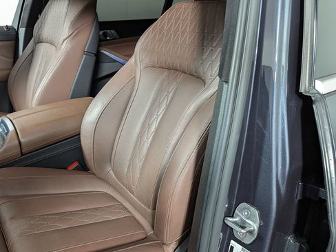 Used 2020 BMW X7 xDrive40i w/ Executive Package AWD/4WD image 22