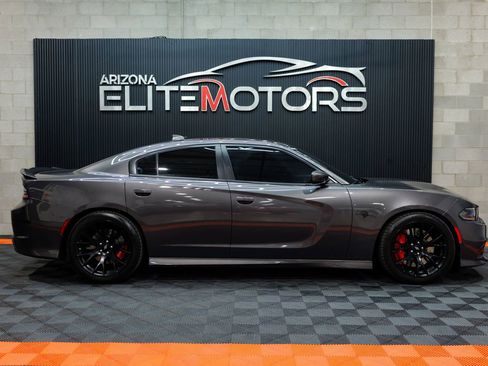 Used 2017 Dodge Charger SRT Hellcat w/ Harman/Kardon Audio Group image 9