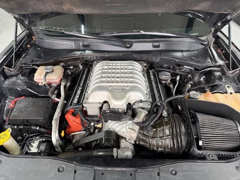 Used 2019 Dodge Charger SRT Hellcat w/ Harman/Kardon Audio Group image 7