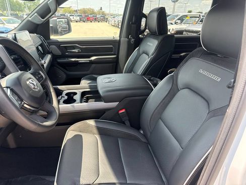 Certified 2025 RAM 1500 Laramie AWD/4WD image 18