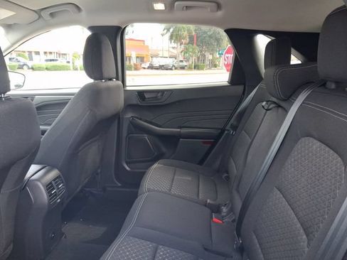 Used 2025 Ford Escape Active w/ Tech Pack #1 FWD image 6