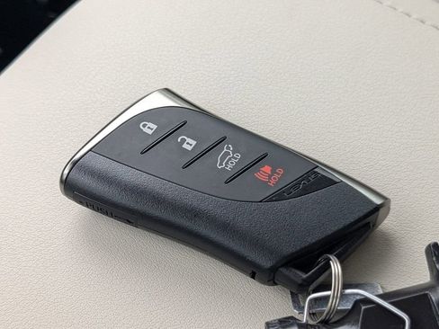 Used 2024 Lexus RX 350 FWD w/ Accessory Package (K3) image 31