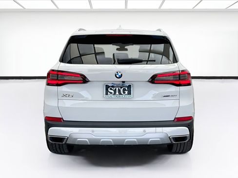 Used 2022 BMW X5 xDrive40i AWD/4WD image 5