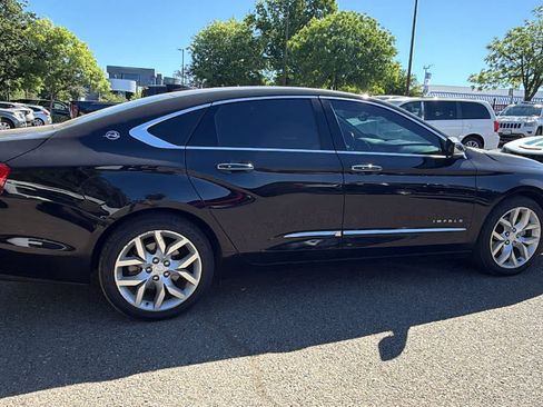 Used 2019 Chevrolet Impala Premier FWD image 4