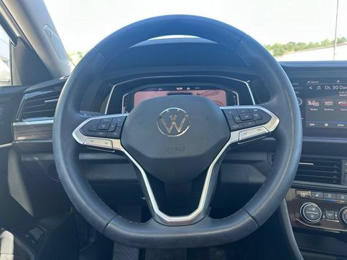 Used 2023 Volkswagen Jetta SEL FWD image 19