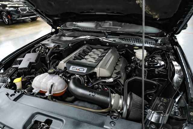 Used 2017 Ford Mustang GT Premium RWD image 43