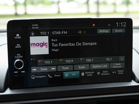 Used 2025 Honda Pilot Elite image 31