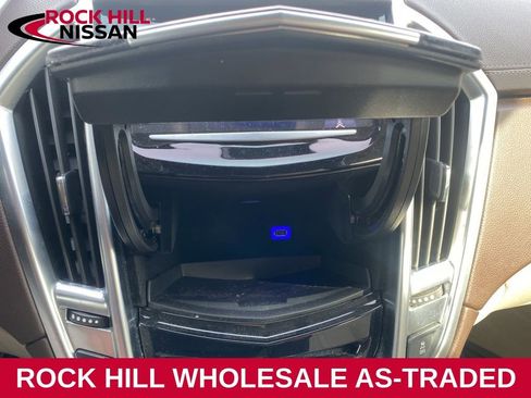 Used 2015 Cadillac SRX Luxury w/ Driver Awareness Package image 28