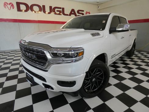 Used 2022 RAM 1500 Limited AWD/4WD image 1