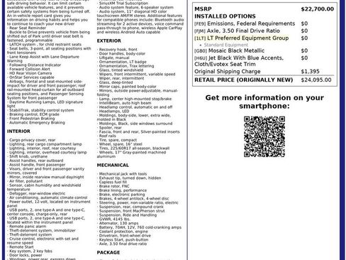 Used 2025 Chevrolet Trax LT FWD image 29