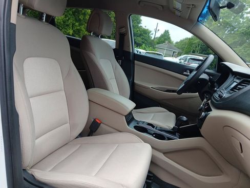 Used 2018 Hyundai Tucson SE FWD image 17