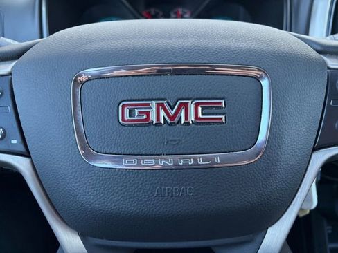 Used 2022 GMC Canyon Denali w/ Denali Black Edition Package image 6
