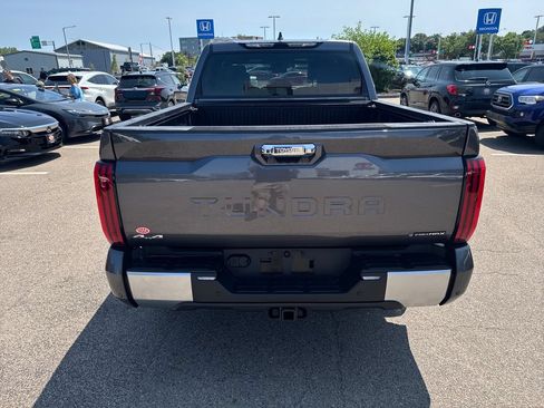 Used 2025 Toyota Tundra Limited AWD/4WD image 6