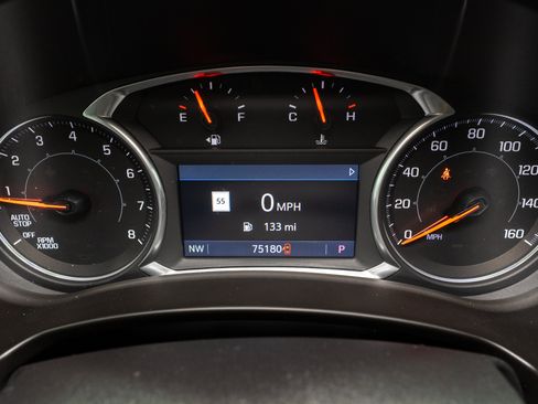 Used 2019 GMC Terrain SLT w/ Preferred Package FWD image 26