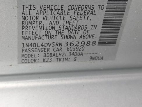 Used 2024 Nissan Altima 2.5 SV image 49