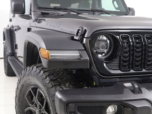 Used 2024 Jeep Wrangler Unlimited Sport AWD/4WD image 16