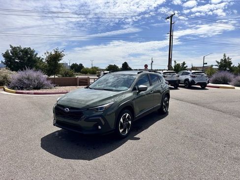 Used 2025 Subaru Crosstrek 2.5i Limited w/ Crosstrek Mirror Package image 2
