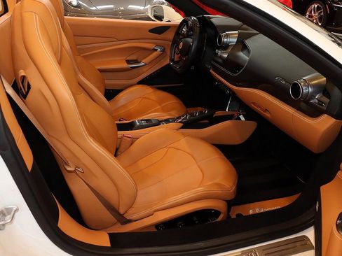 Certified 2022 Ferrari F8 Tributo image 91