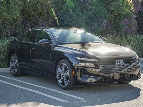 New 2025 Audi A6 e-tron Prestige image 3