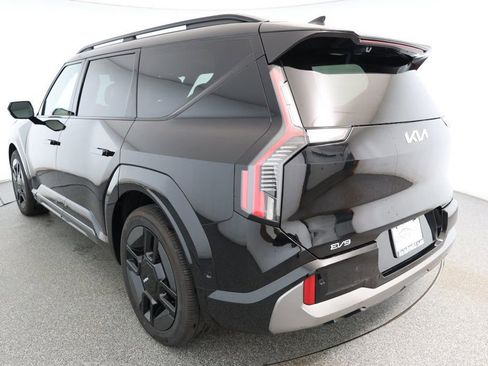 Used 2025 Kia EV9 GT-Line image 6