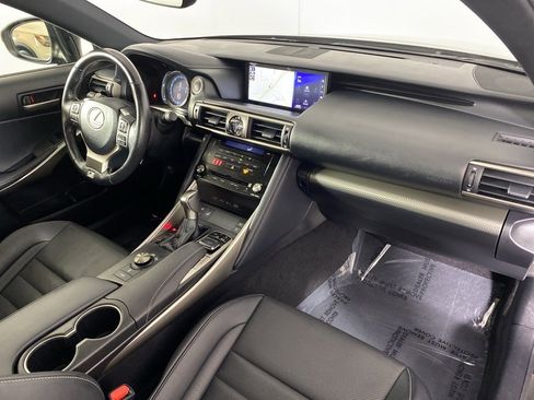 Used 2017 Lexus IS 300 AWD image 33