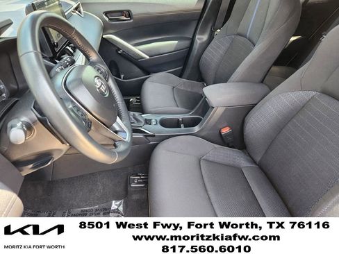 Used 2024 Toyota Corolla Cross AWD Hybrid image 13