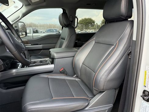 New 2026 Ford F250 Lariat w/ FX4 Off-Road Package image 42