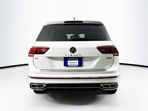 Used 2022 Volkswagen Tiguan SEL R-Line image 15