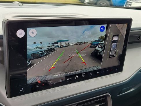 New 2025 Ford Maverick Lariat w/ Black Appearance Package image 22