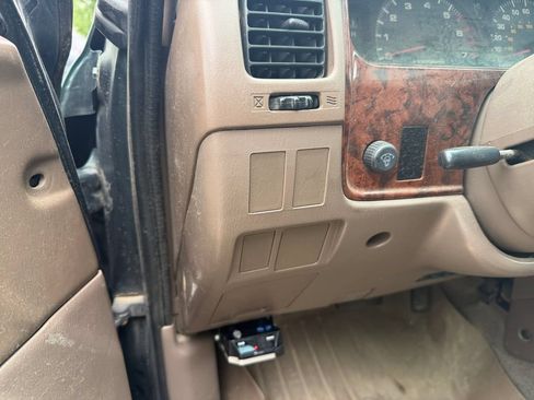 Used 2000 Toyota 4Runner Limited AWD/4WD image 15