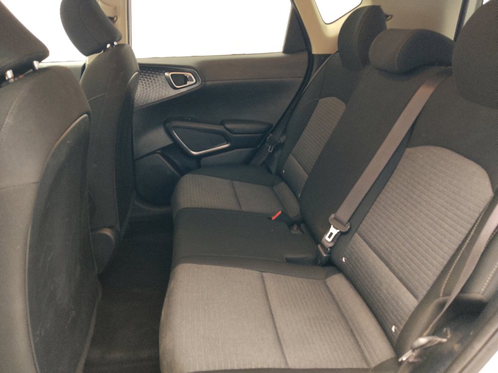 Used 2021 Kia Soul S FWD image 18