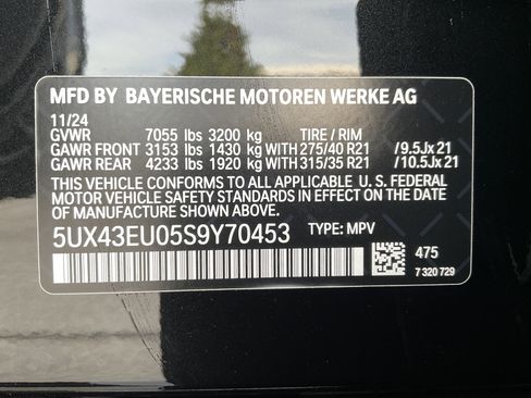 Certified 2025 BMW X5 xDrive50e w/ M Sport Package image 38