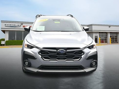 Used 2025 Subaru Crosstrek 2.5i Premium AWD/4WD image 8